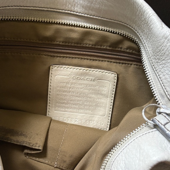 Coach - Picture 5 of 5